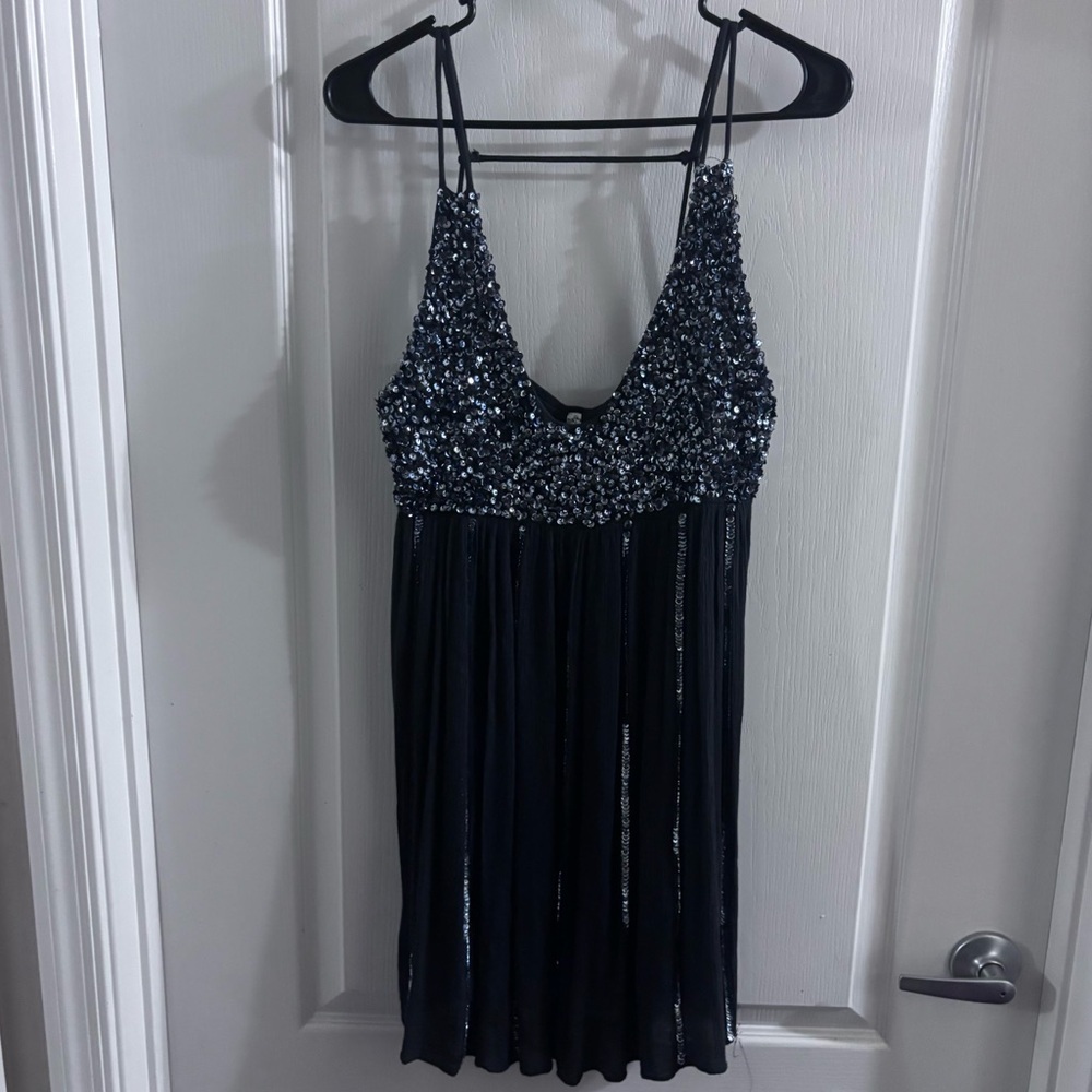 Sparkling Black Sequin Mini Dress